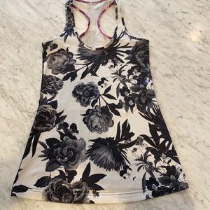 Lululemon Cool Racerback Brisk Bloom Black